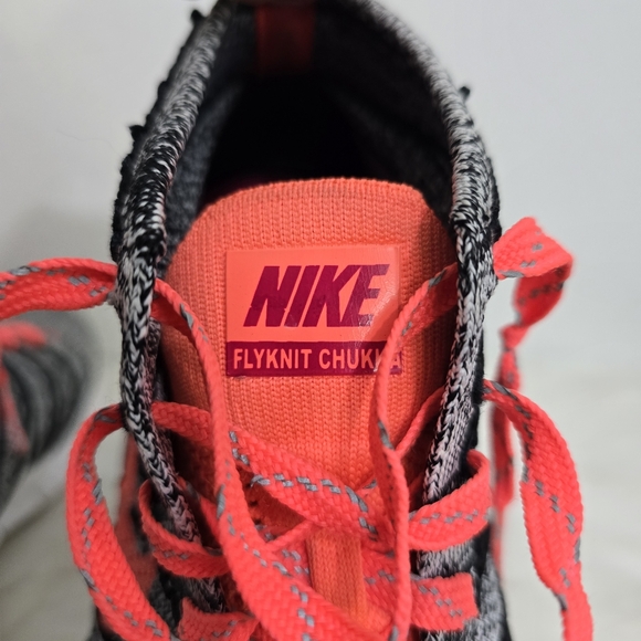 Nike Flyknit Chukka - Picture 4 of 7